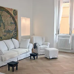  Apartment Piazza Di Spagna - - Family